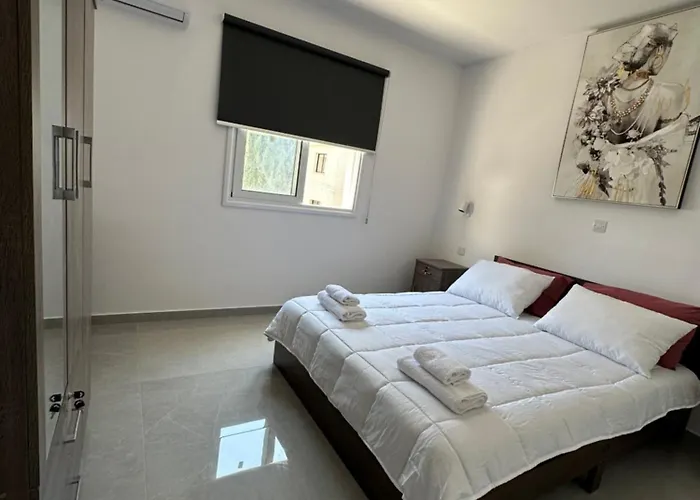 K15 Luxe Oasis Retreat - 3 Minute Drive To Beach