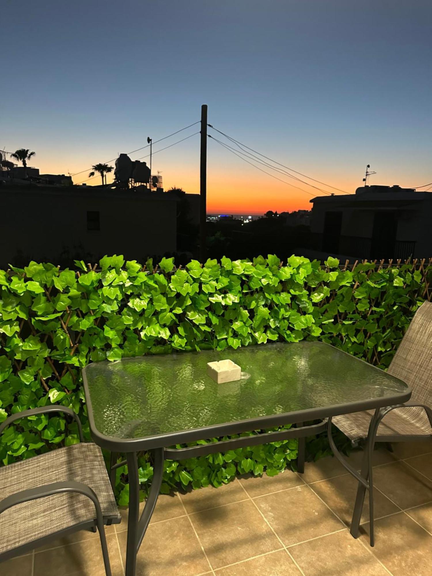 Appartement K15 Luxe Oasis Retreat - 3 Minute Drive To *